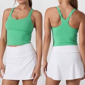 NWT ✨ Vuori SL Dynamic Tank Light‎ Bergamot VW1236 Women’s Size Medium